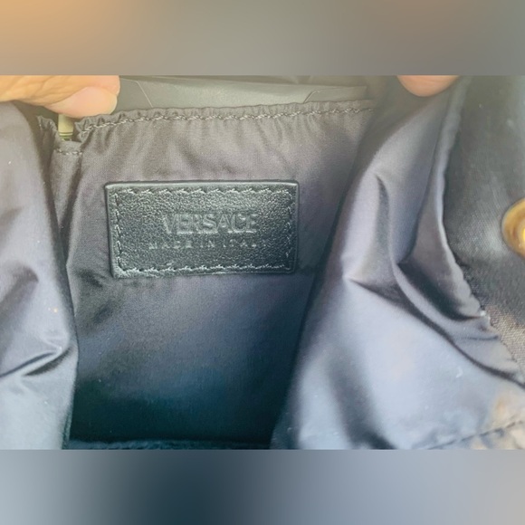 Versace Black and Gold Shoulder Bag with Medusa Logo - Picture 4 of 11